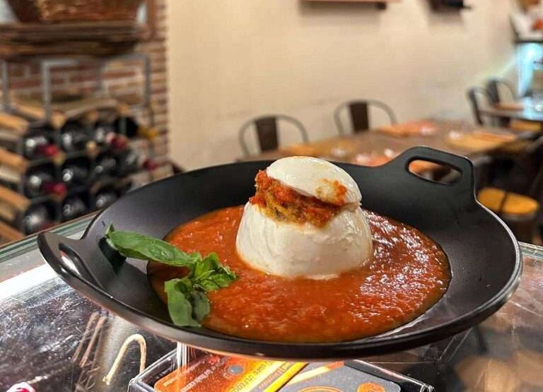 Mozzarella di bufala CAMPANA D.O.P. al tegamino