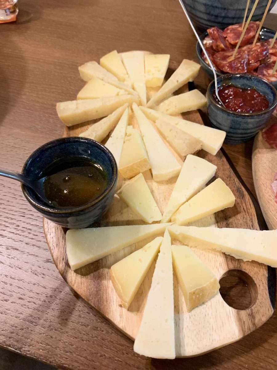 Formaggi di capra e di pecora